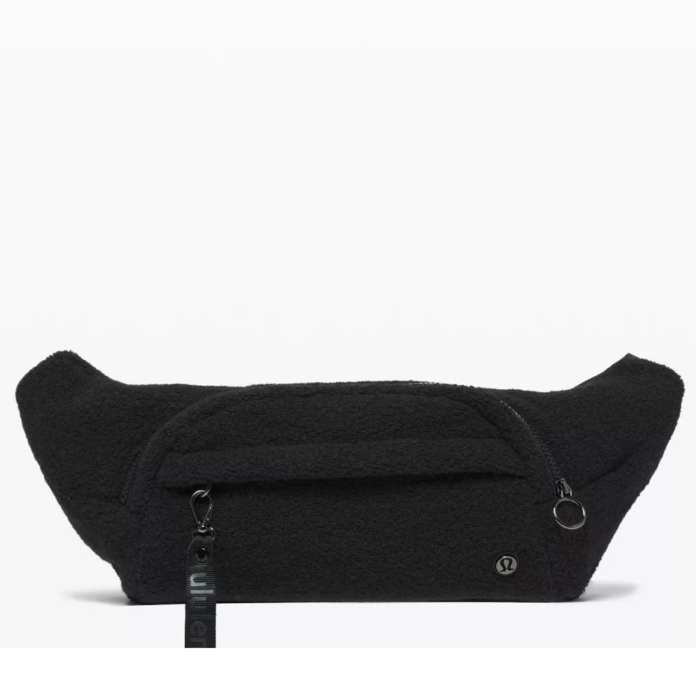 Lulu lemon crossbody